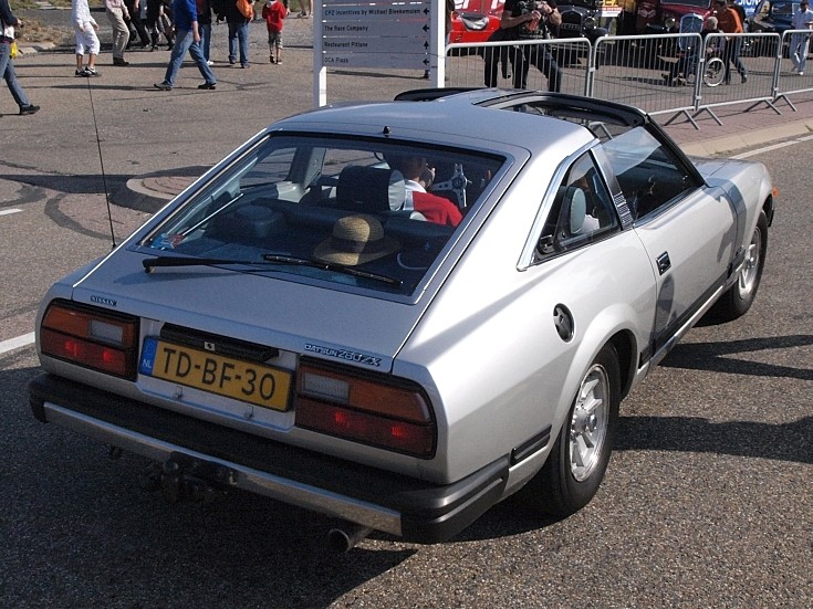 3-door fastback Datsun / Nissan