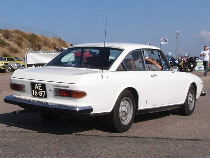 Lancia Coupe 2000
