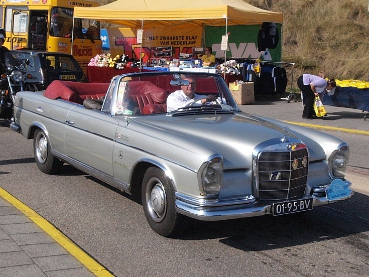 Vintage Mercedes Benz Convertible 40