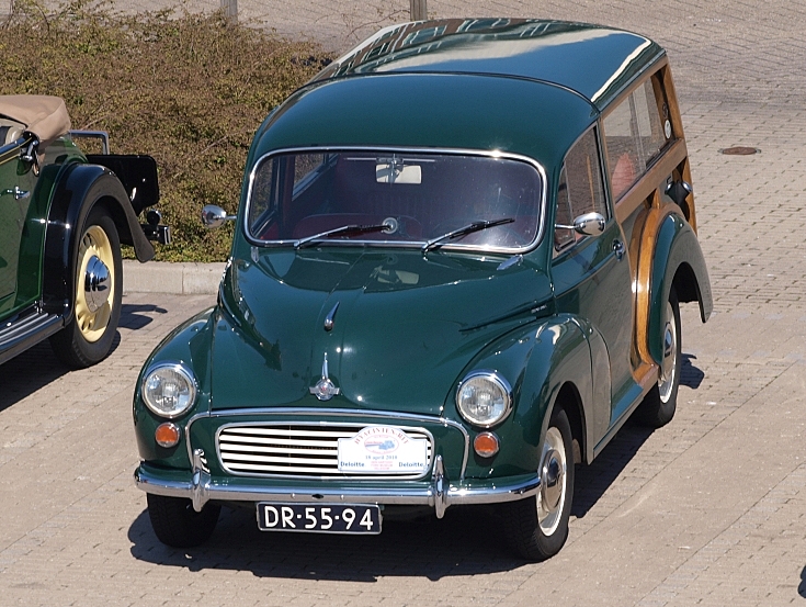 Morris Minor Traveller