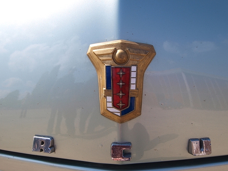 Mercury Eight Insignia 
