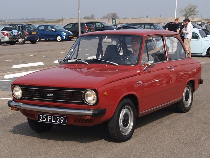 Classic DAF 66 23