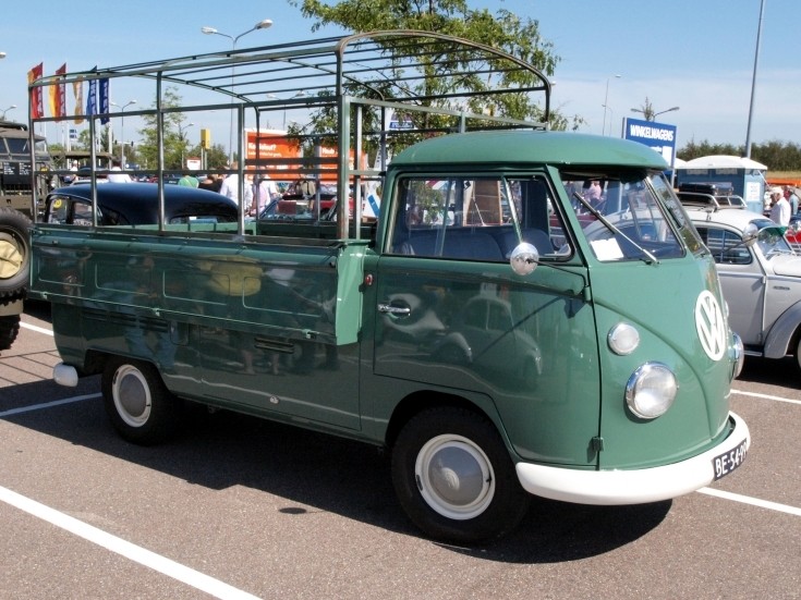 Top condition classic VW 'bus'