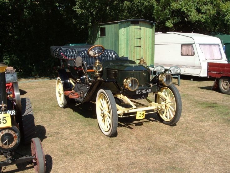 Elegant Motoring