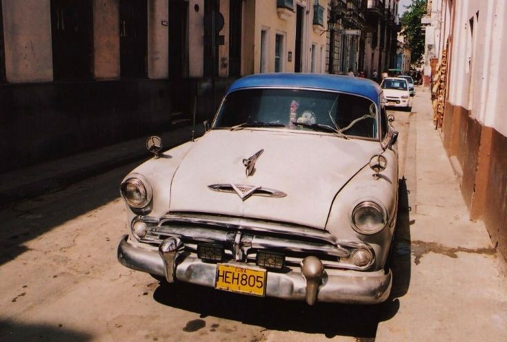 Old V8 in Cuba