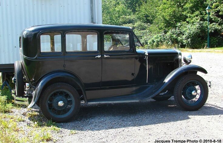 Ford Model A 4 doors in Quebec