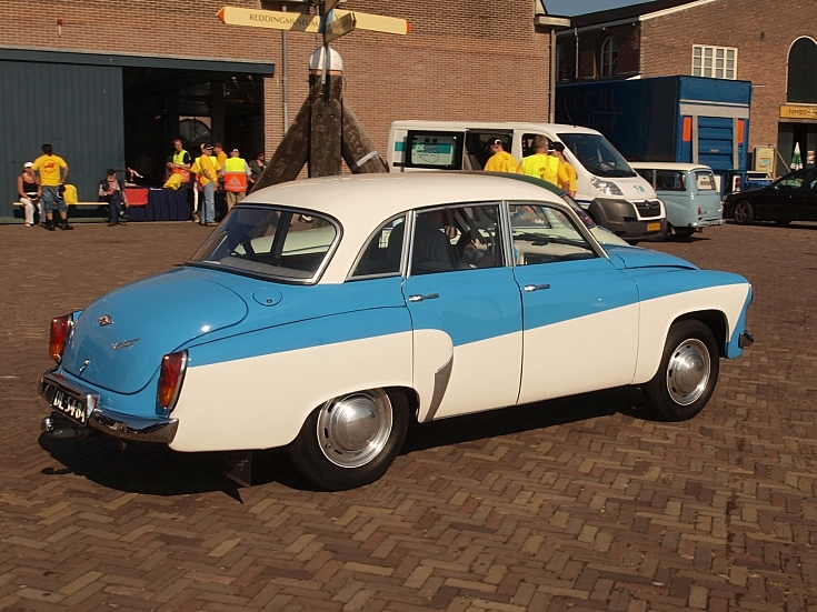 Blue and white Wartburg