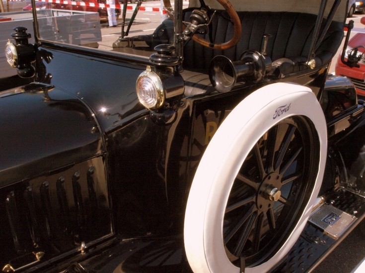 Ford T wooden spare