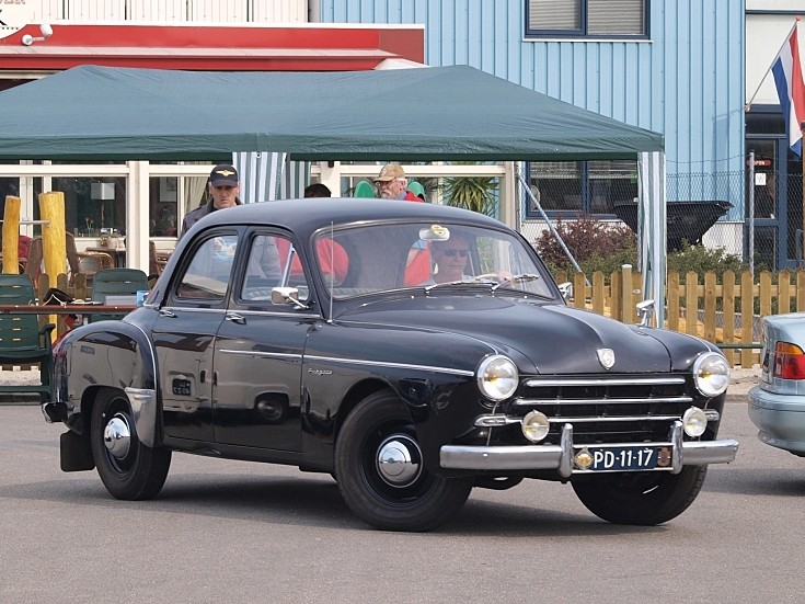 Renault Fregate R1100