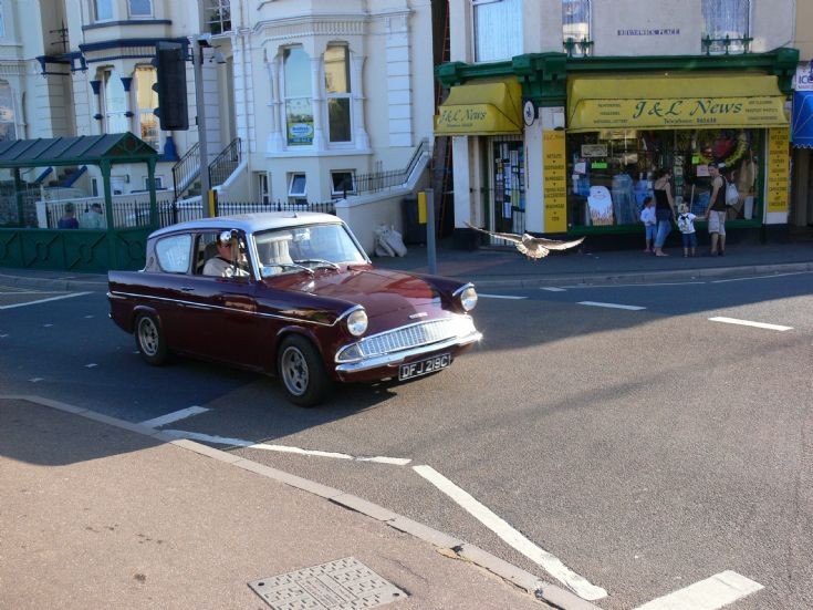 Ford Anglia 105E at Dawlish