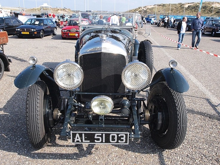 Front view of vintage Bentley Le Mans 4.5 Litre Special