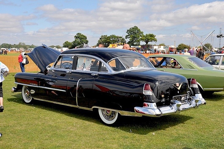 Old Cadillac Classic and Vintage Cars No 3833 Contributor Martin Pettitt