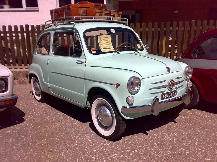1960 Fiat 600D Picture added on 29 January 2011 at 2048