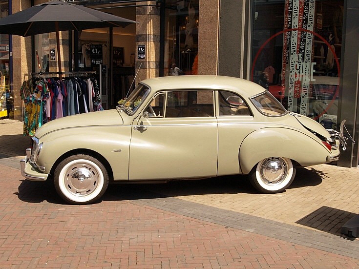 Two door classic at Kampen