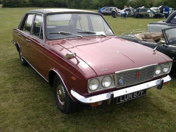 1968 maroon Humber Sceptre