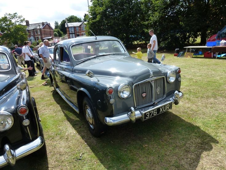 Rover P4 - 376 XUR
