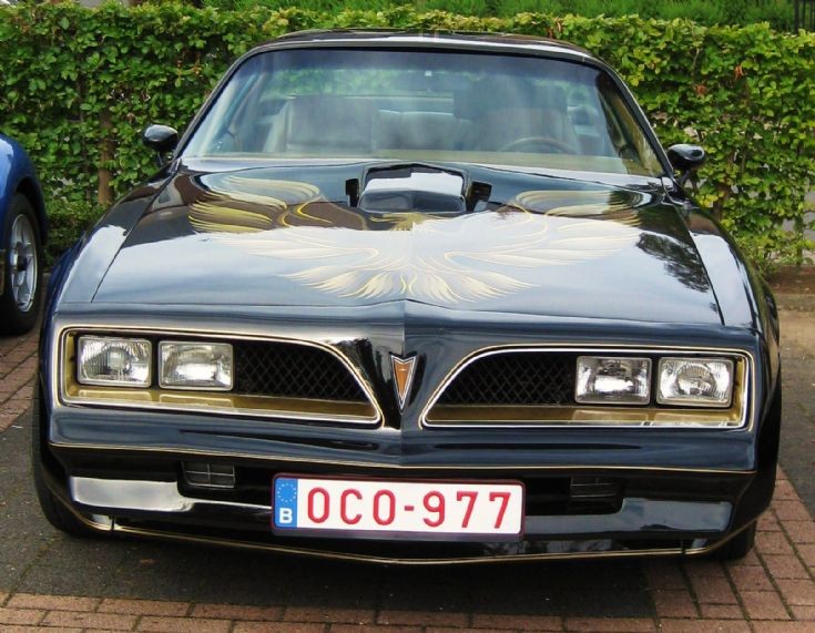 Black Pontiac in Maaseik