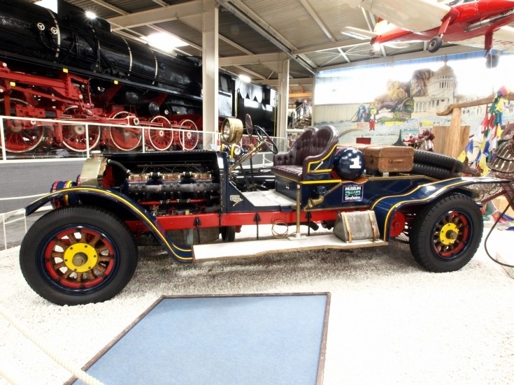 1917 ALF Feuersalamander