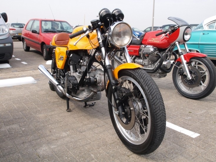 Yellow Ducati 750 