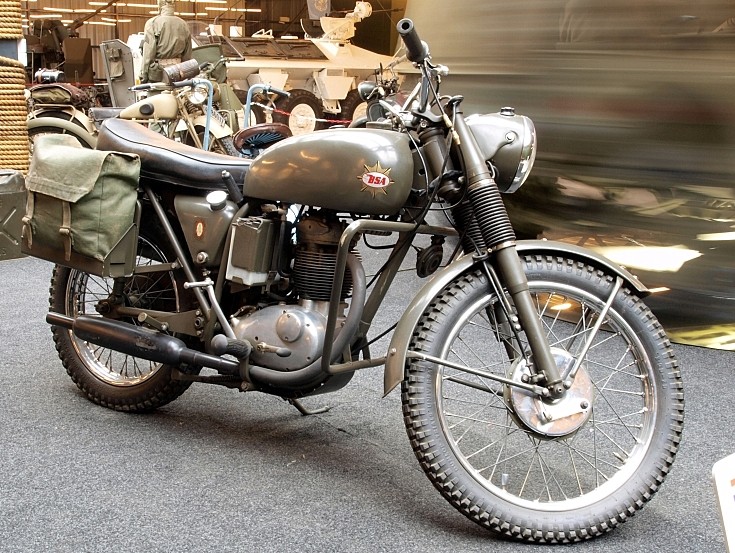 BSA B40 military bike