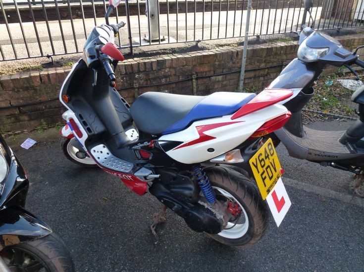 Peugeot Scooter