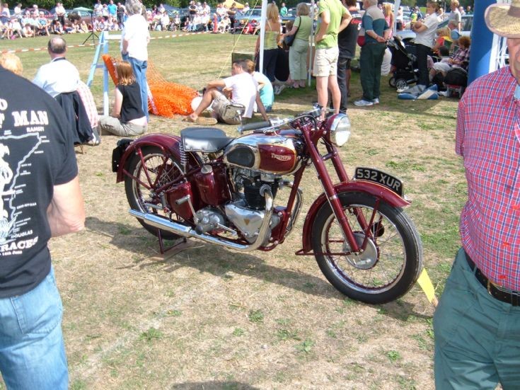 Triumph 5T