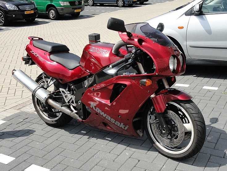 Kawasaki ZXR-750