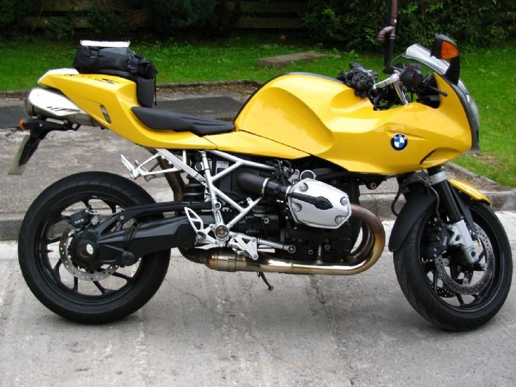 BMW R1200S