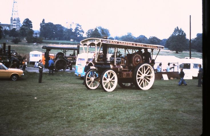 Traction Engine in London